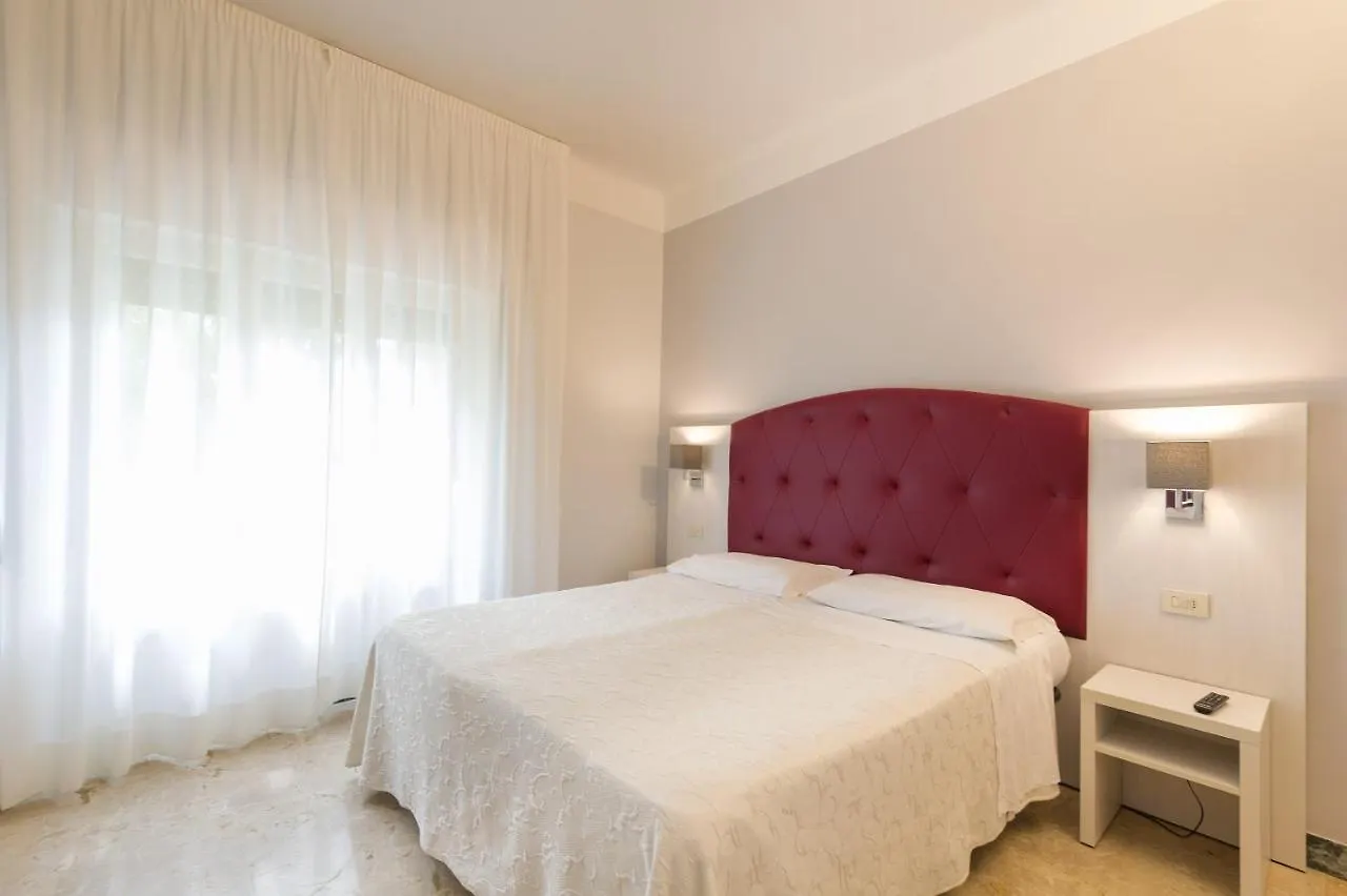 Albergo Battelli (Adults Only) Marina di Pietrasanta 3*,