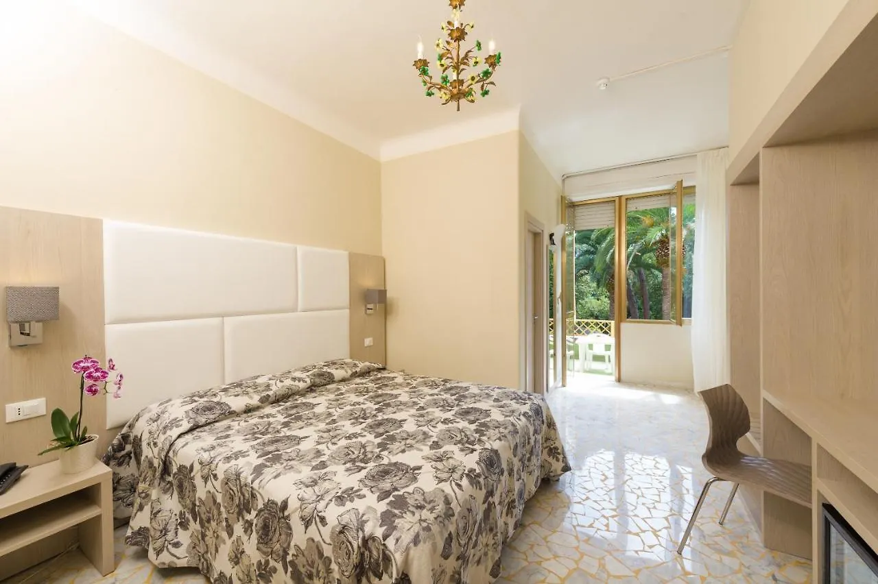 Hotell Albergo Battelli (Adults Only) Marina di Pietrasanta