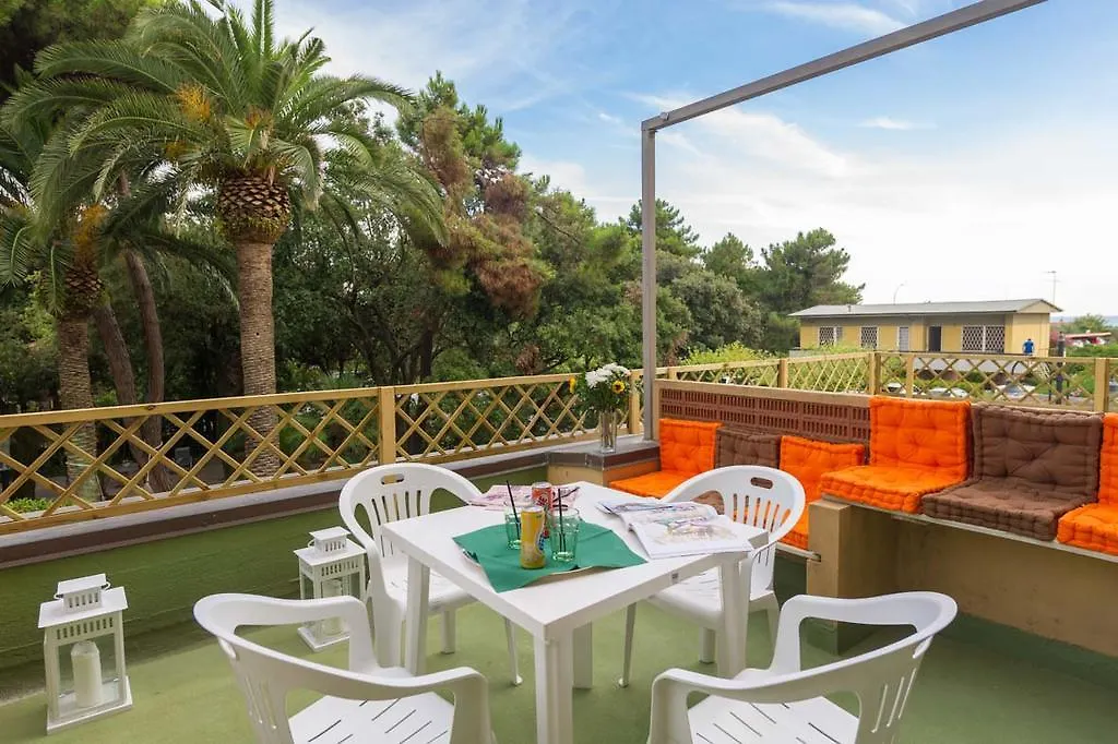 Albergo Battelli (Adults Only) Marina di Pietrasanta Hotel