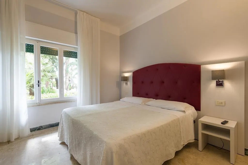 Albergo Battelli (Adults Only) Marina di Pietrasanta Hotel