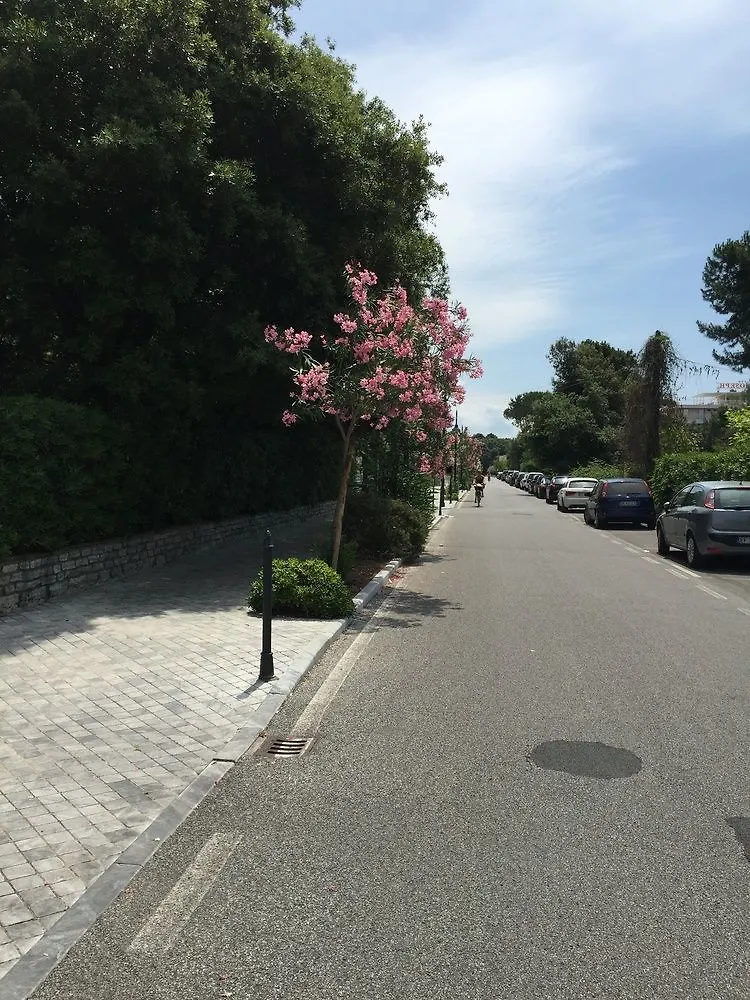 Albergo Battelli (Adults Only) Marina di Pietrasanta 3*,  Italien