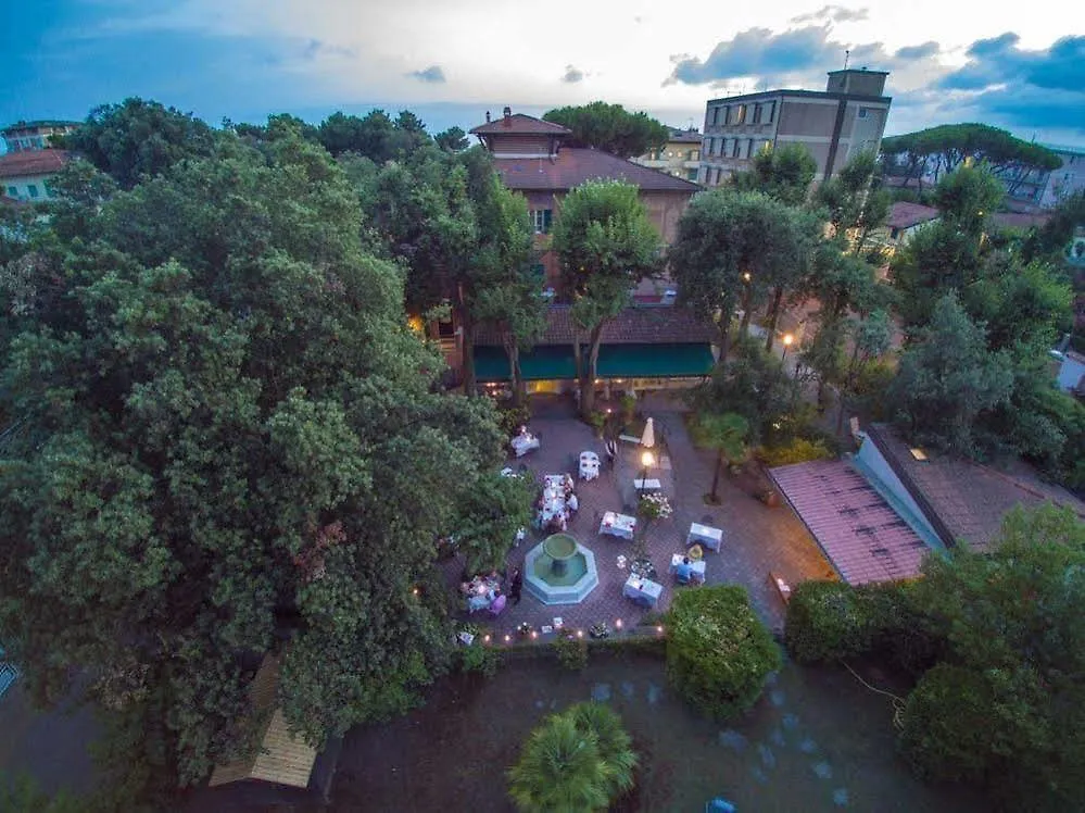 Albergo Battelli (Adults Only) Marina di Pietrasanta 3*,  Italy
